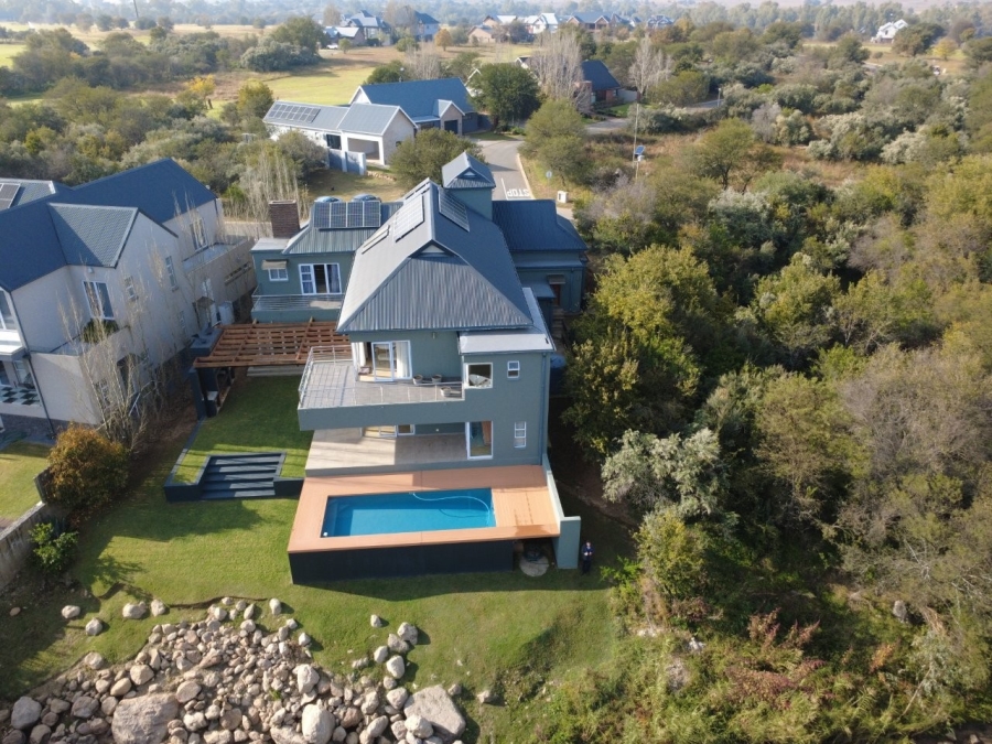 4 Bedroom Property for Sale in Vaal de Grace Golf Estate North West